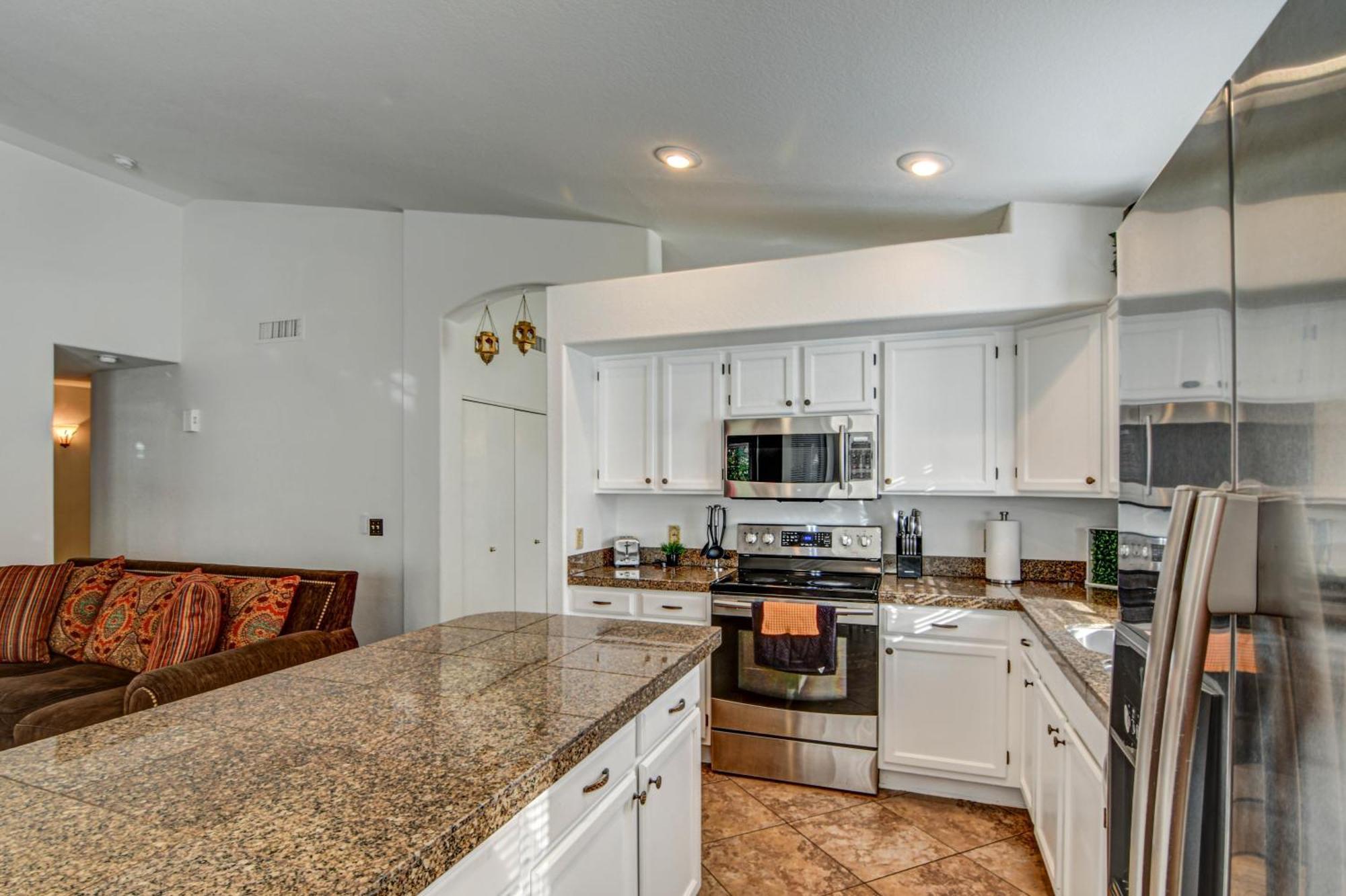 Route 66 Oasis In Downtown Gilbert With Heated Pool & Mini Golf Villa Luaran gambar