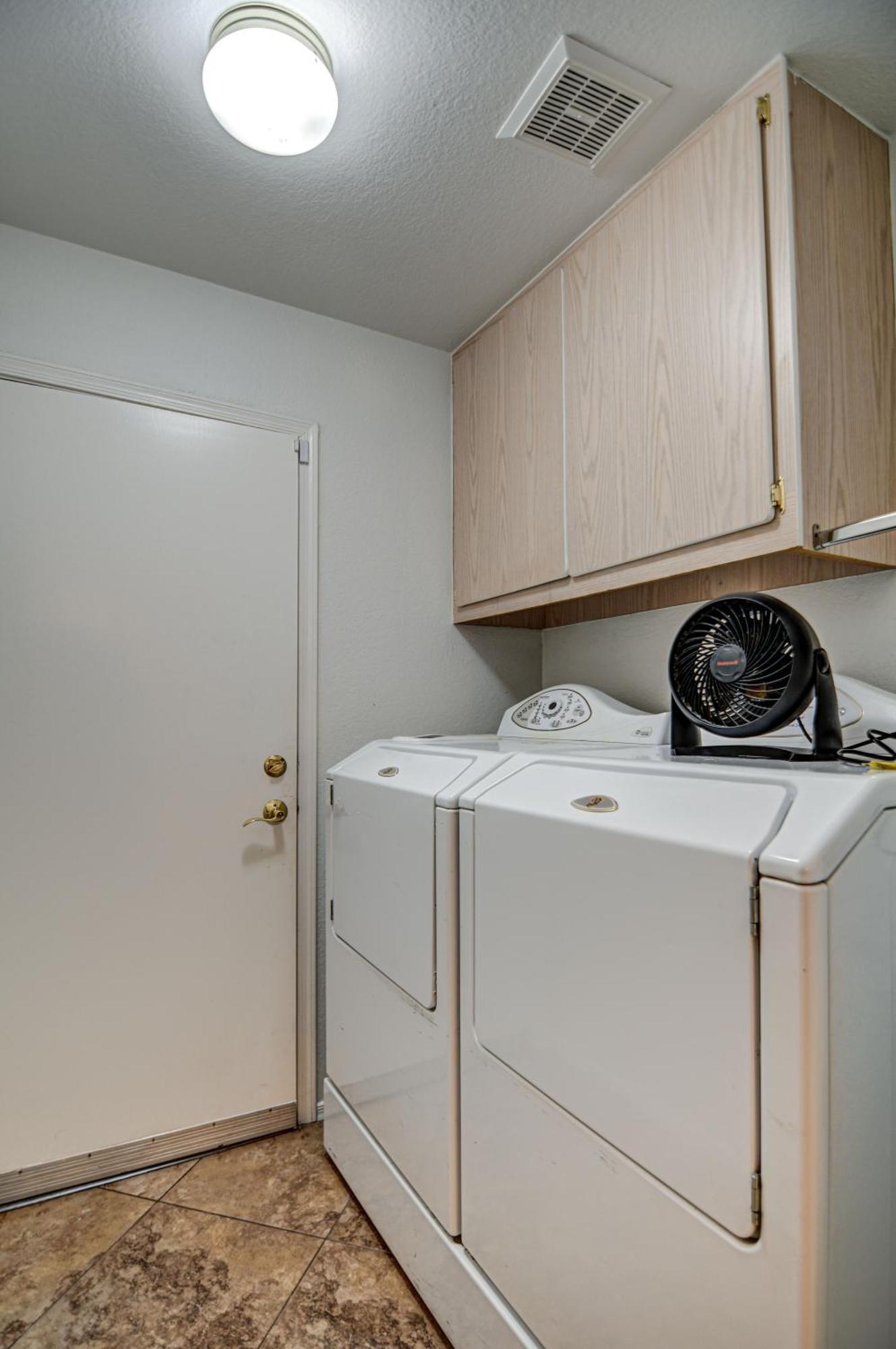 Route 66 Oasis In Downtown Gilbert With Heated Pool & Mini Golf Villa Luaran gambar