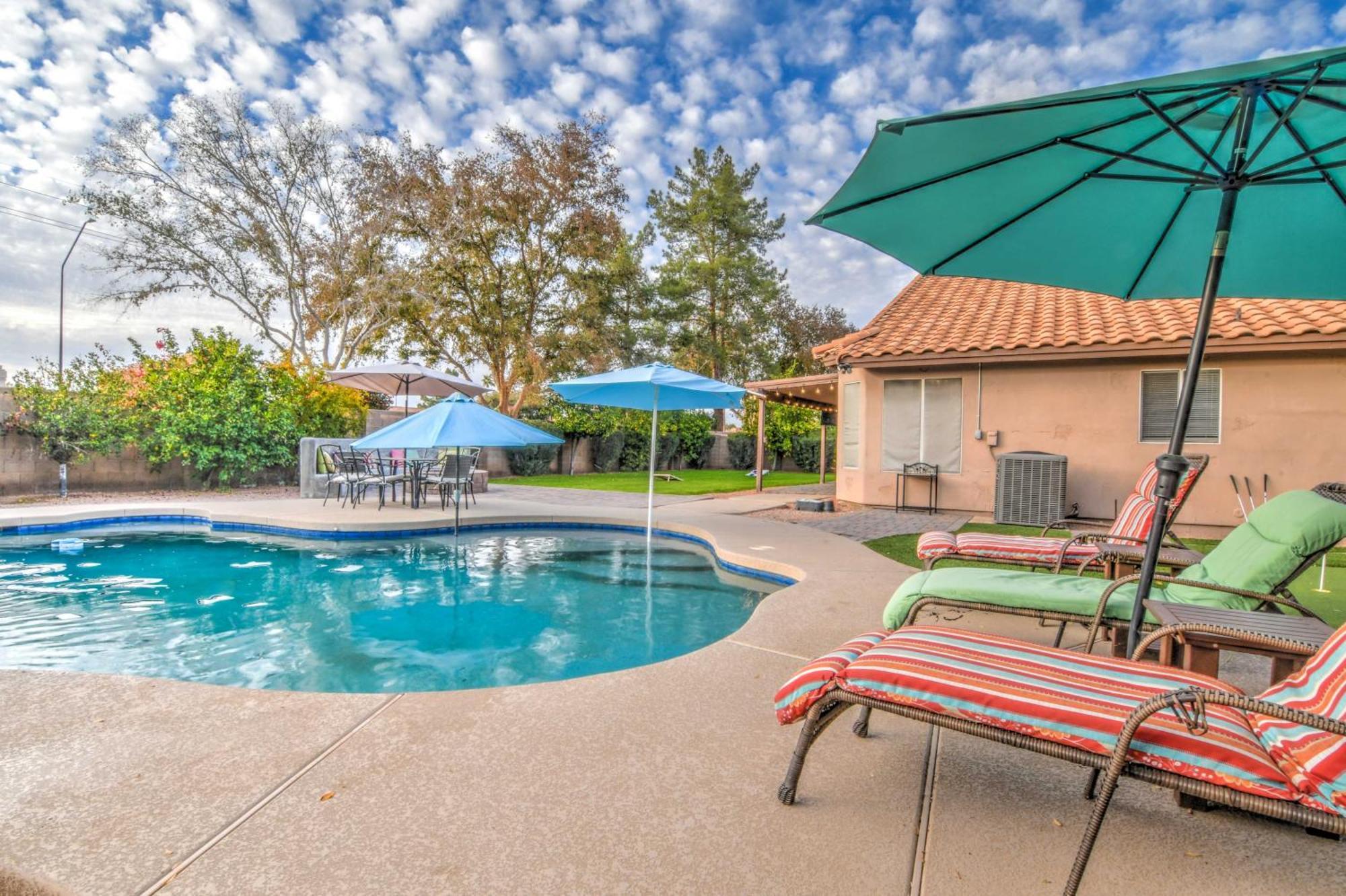 Route 66 Oasis In Downtown Gilbert With Heated Pool & Mini Golf Villa Luaran gambar