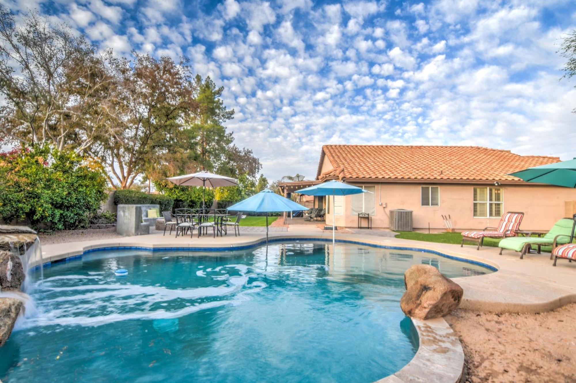 Route 66 Oasis In Downtown Gilbert With Heated Pool & Mini Golf Villa Luaran gambar